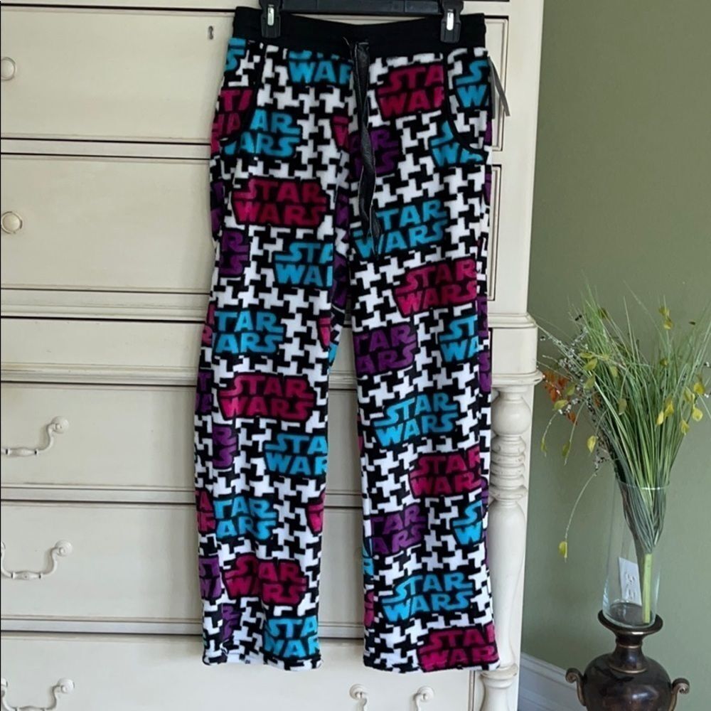 Star Wars Fleece Pants NWT size small